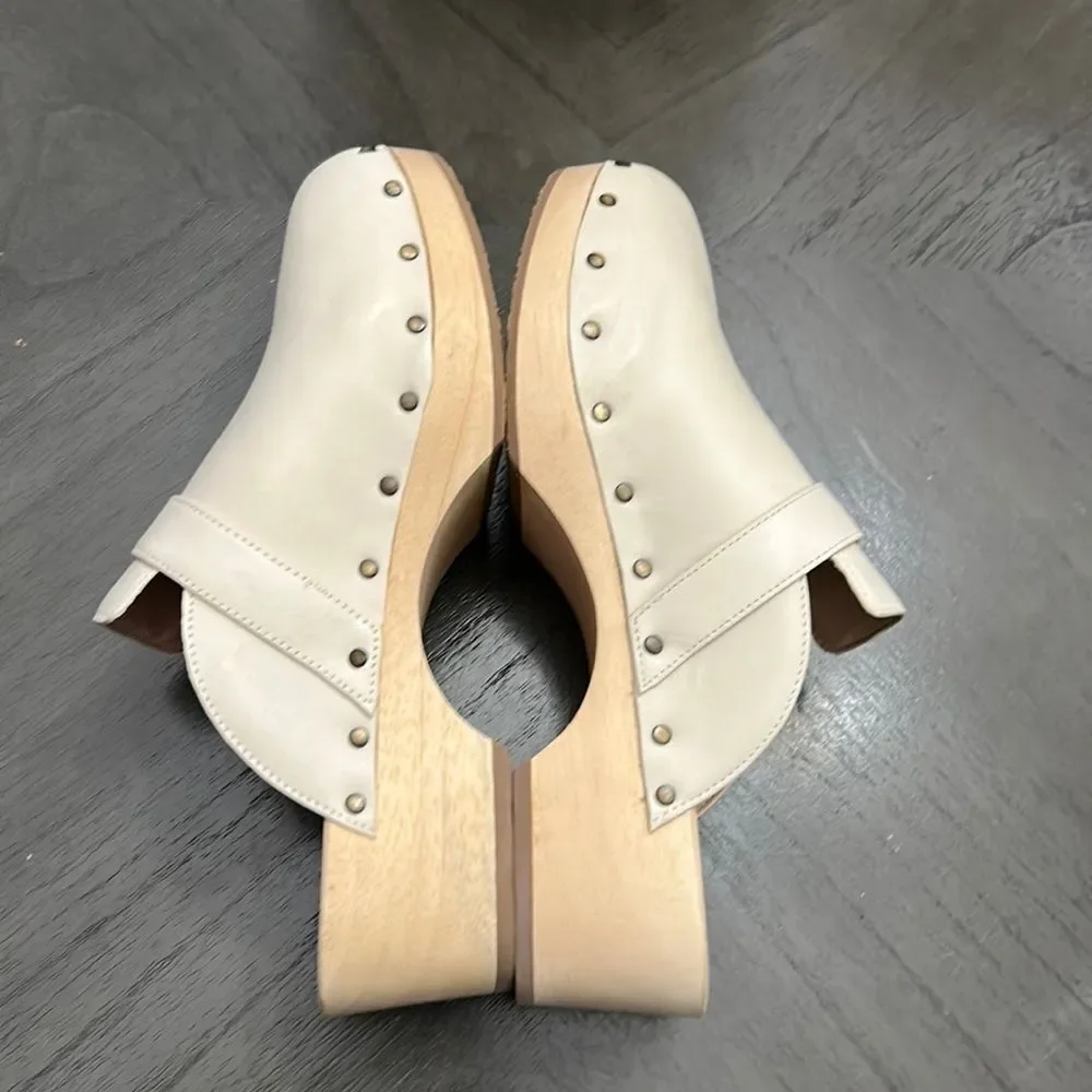 Dr. Scholl's Women's Original Clog Mule in Ivory Leather - Picture 6 of 10